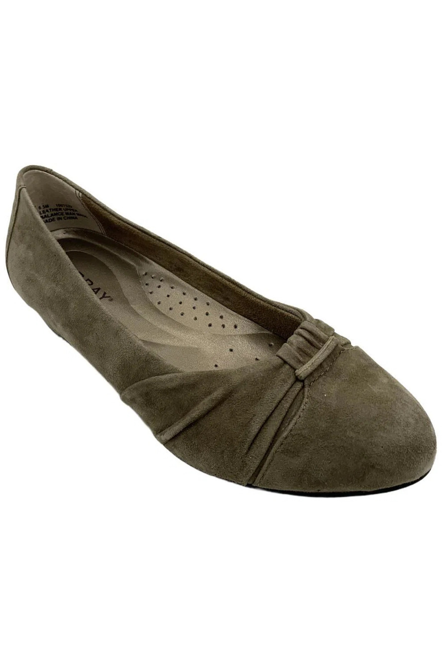 ARRAY Women's Waterford Suede Slip-On Casual Heeled Flats Gray - Medium